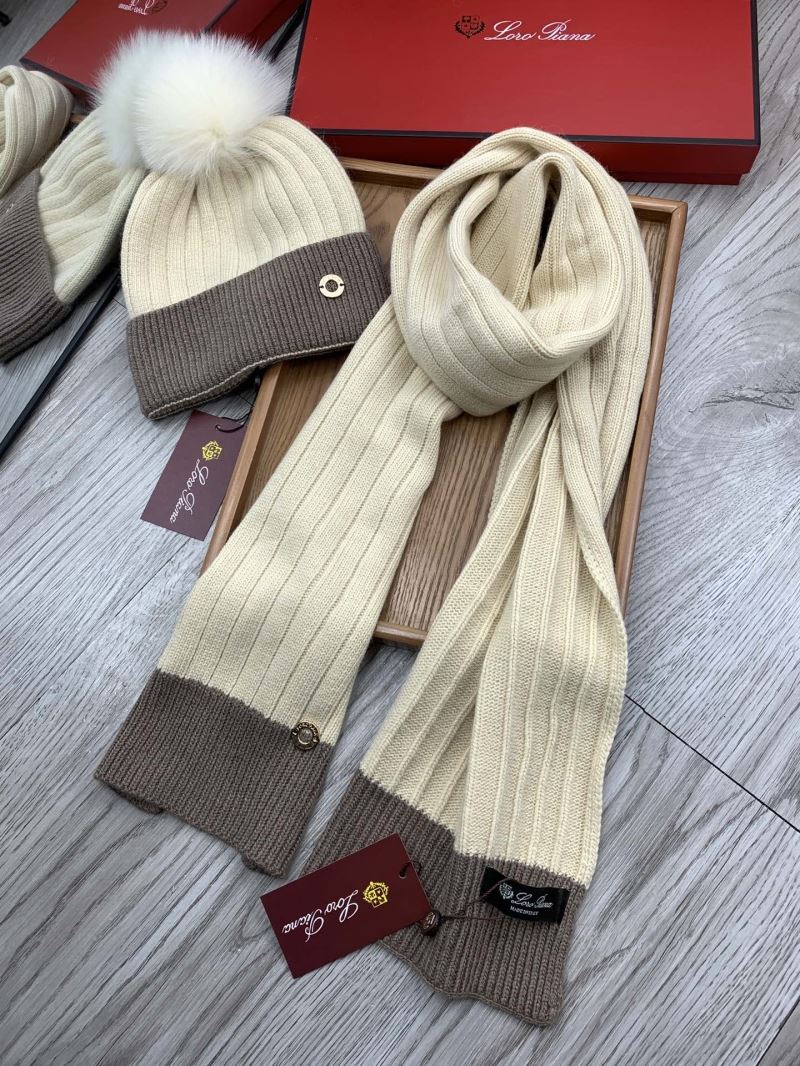 Love Piana Caps Scarfs